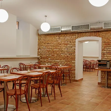 Ambiance Ξενοδοχείο