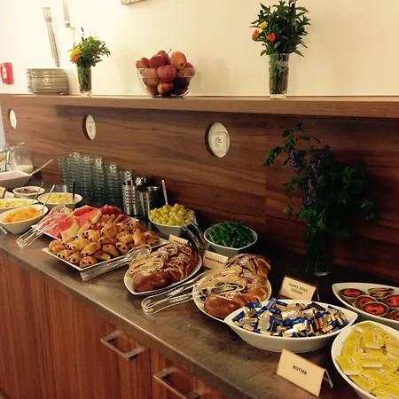 Ξενοδοχείο Ambiance 4*