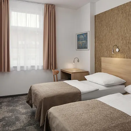 Hotel Ambiance 4*