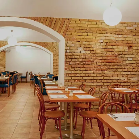 Ambiance 4* Prag