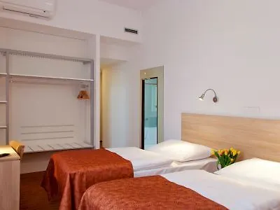 Ambiance Hotell 4*